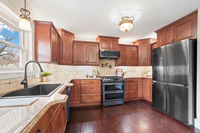 997 N Conklin Road, Lake Orion, MI 48362