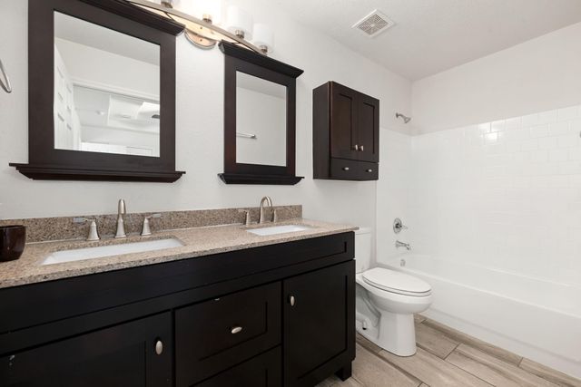 10465 Royal York Drive, Conroe, TX 77303