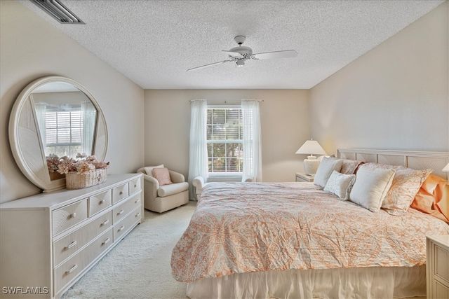 7086 Nantucket CIR 6, North Fort Myers, FL 33917