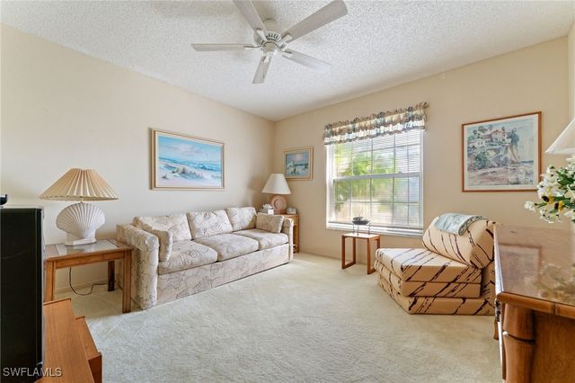 7086 Nantucket CIR 6, North Fort Myers, FL 33917