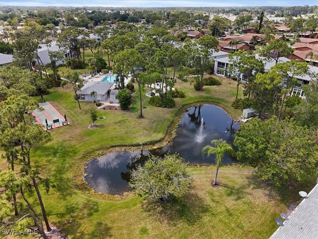 7086 Nantucket CIR 6, North Fort Myers, FL 33917