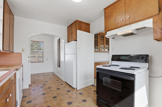 870 Morley, Yuba City, CA 95991