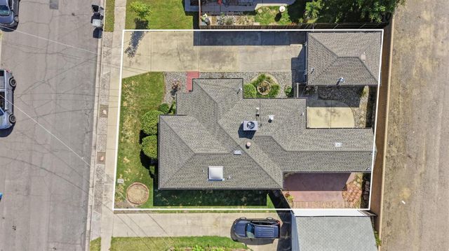 870 Morley, Yuba City, CA 95991