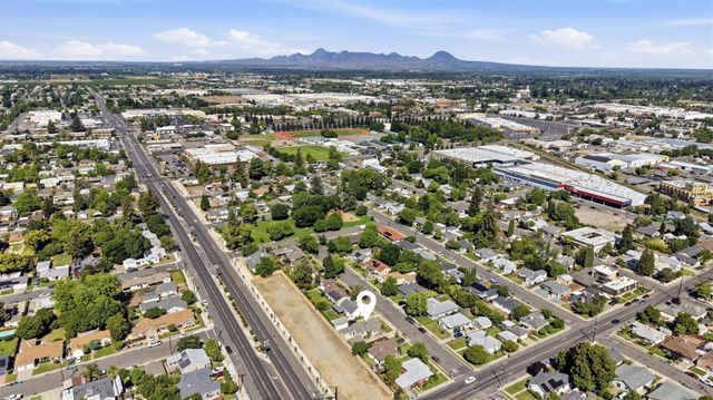870 Morley, Yuba City, CA 95991