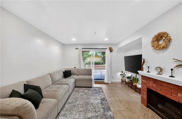 1775 Ohio Avenue 106, Long Beach, CA 90804