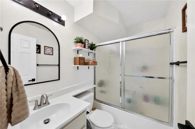 1775 Ohio Avenue 106, Long Beach, CA 90804