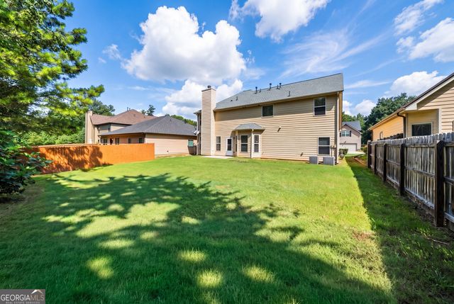 90 Sylvan Loop, Fayetteville, GA 30214