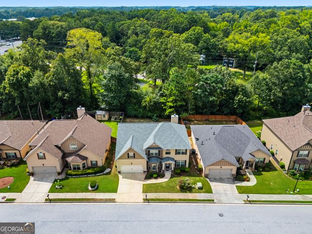90 Sylvan Loop, Fayetteville, GA 30214