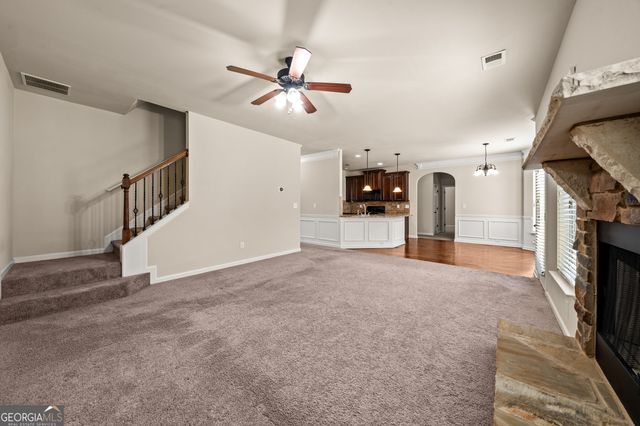 90 Sylvan Loop, Fayetteville, GA 30214