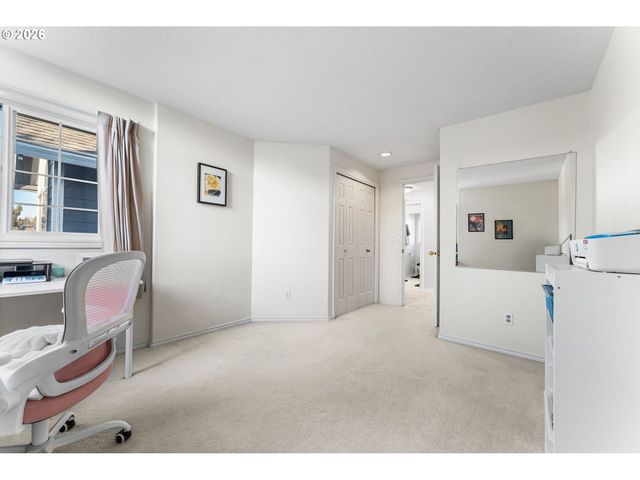 615 Ne 157TH Ave, Vancouver, WA 98684