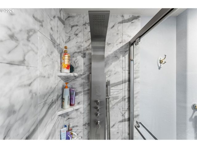 615 Ne 157TH Ave, Vancouver, WA 98684