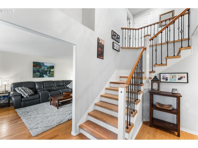 615 Ne 157TH Ave, Vancouver, WA 98684