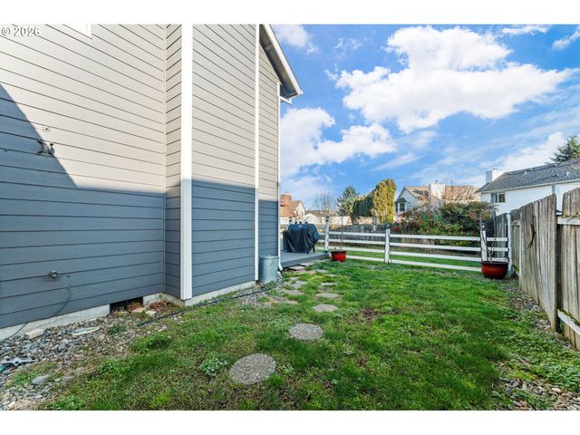 615 Ne 157TH Ave, Vancouver, WA 98684