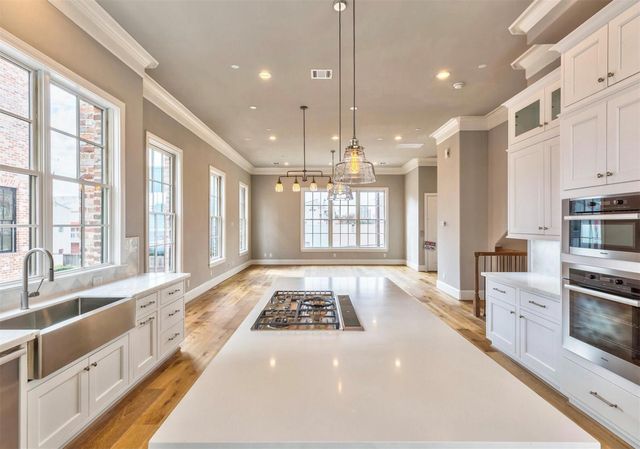 19 Robita Street, Houston, TX 77019