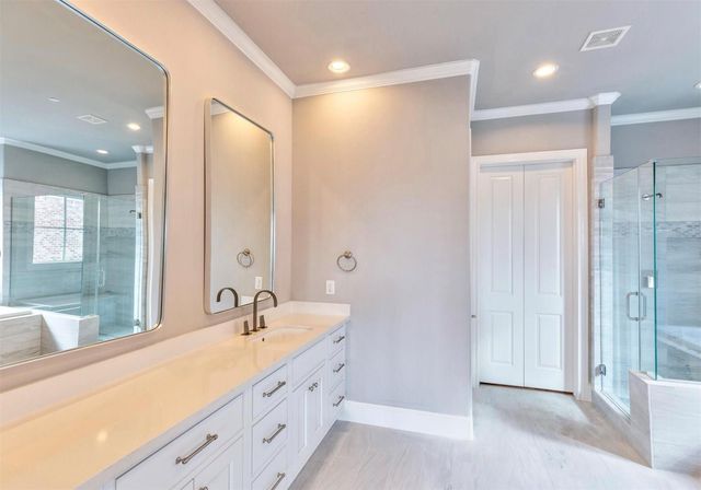 19 Robita Street, Houston, TX 77019