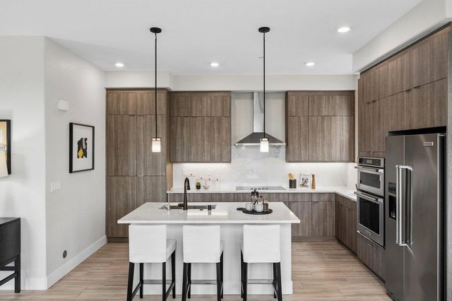 181 Waters Park Circle, San Mateo, CA 94403