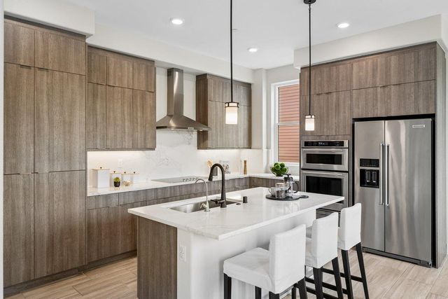 181 Waters Park Circle, San Mateo, CA 94403