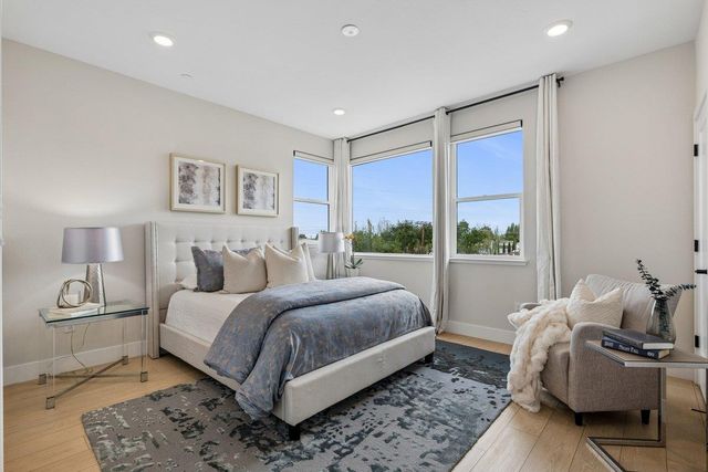 181 Waters Park Circle, San Mateo, CA 94403