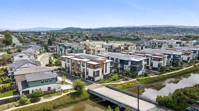 181 Waters Park Circle, San Mateo, CA 94403