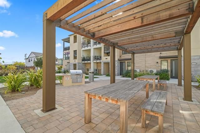 181 Waters Park Circle, San Mateo, CA 94403