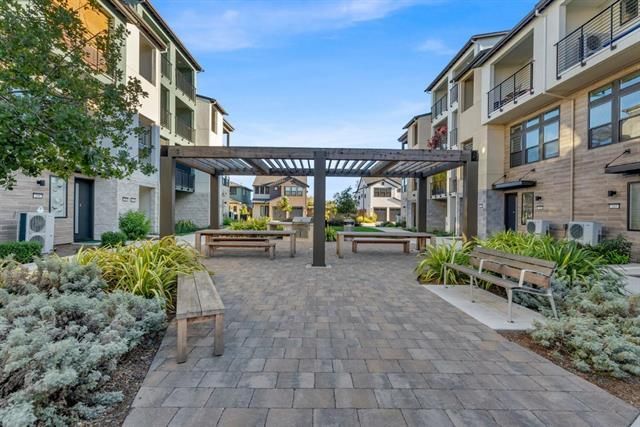 181 Waters Park Circle, San Mateo, CA 94403