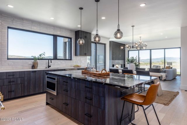 798 Lazy Way, Francis, UT 84036