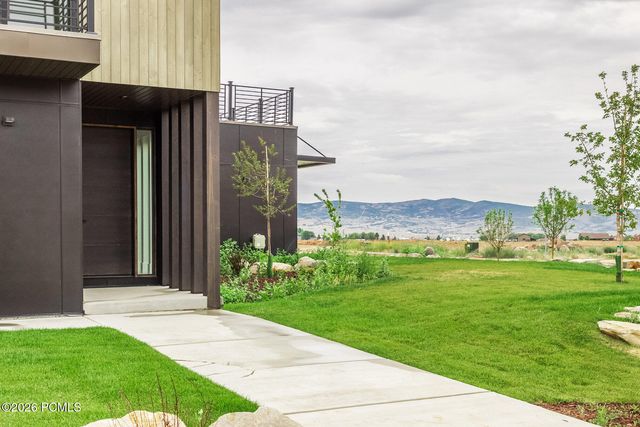 798 Lazy Way, Francis, UT 84036