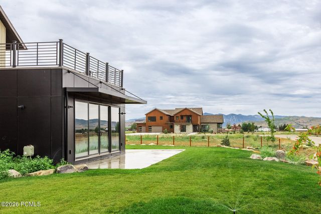 798 Lazy Way, Francis, UT 84036