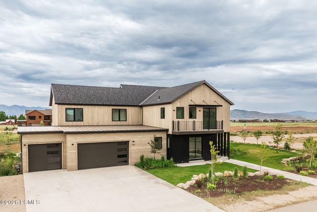 798 Lazy Way, Francis, UT 84036