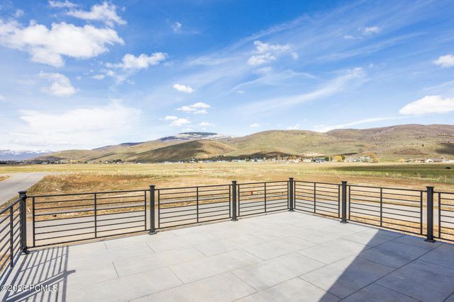 798 Lazy Way, Francis, UT 84036