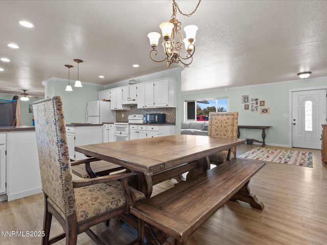 2830 Country Club Drive, Fallon, NV 89406