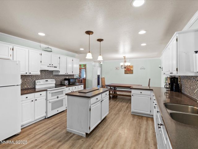 2830 Country Club Drive, Fallon, NV 89406