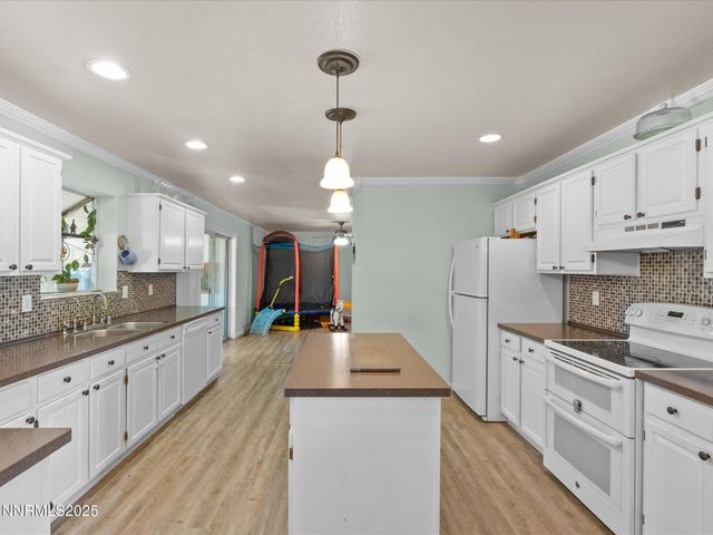 2830 Country Club Drive, Fallon, NV 89406