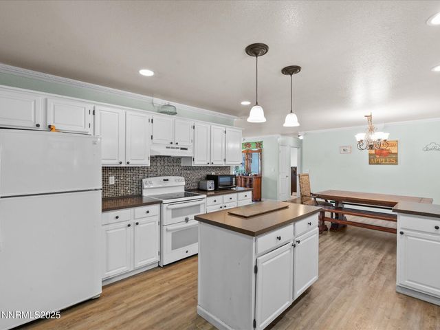 2830 Country Club Drive, Fallon, NV 89406