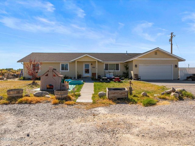 2830 Country Club Drive, Fallon, NV 89406