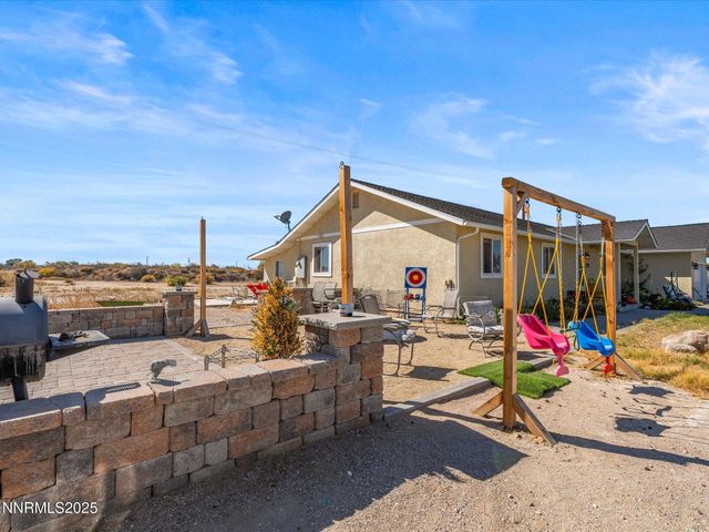 2830 Country Club Drive, Fallon, NV 89406