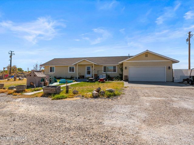 2830 Country Club Drive, Fallon, NV 89406