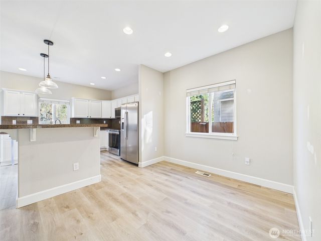 11805 1st Place, Lake Stevens, WA 98258