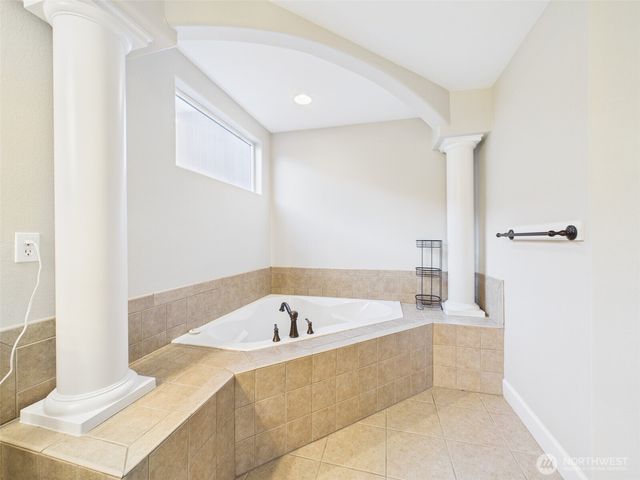 11805 1st Place, Lake Stevens, WA 98258