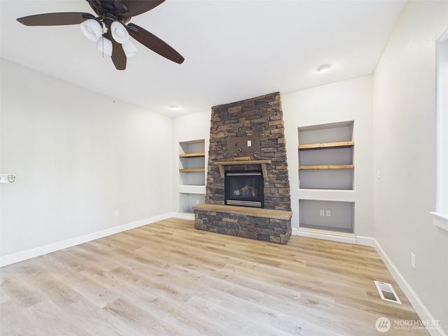 11805 1st Place, Lake Stevens, WA 98258