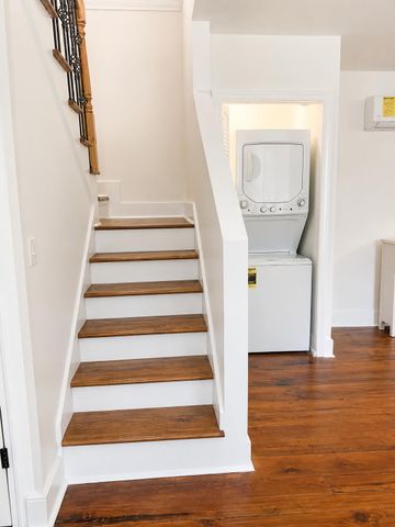 9 John Street B, Charleston, SC 29403