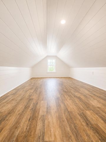 9 John Street B, Charleston, SC 29403