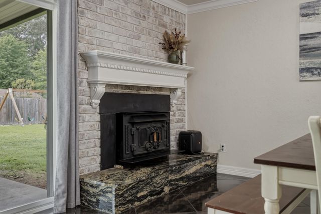 213 Walter St, Longview, TX 74603