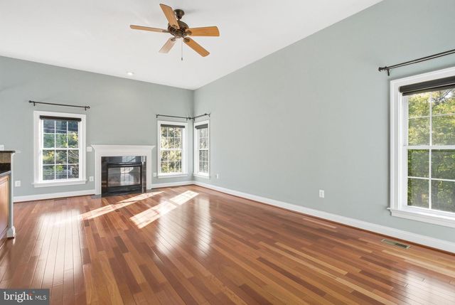 6411 VELLIETY LN, Springfield, VA 22152