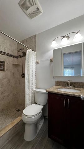 7955 BAYSHORE DRIVE, Seminole, FL 33776