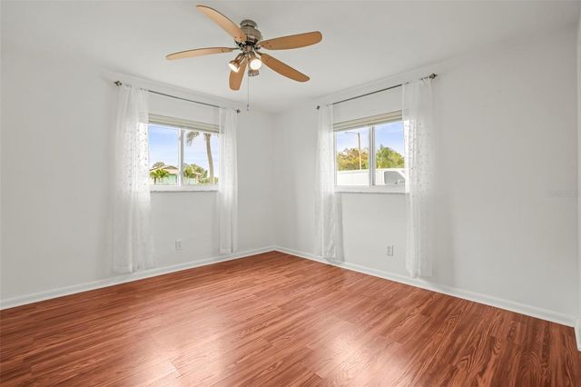 7955 BAYSHORE DRIVE, Seminole, FL 33776