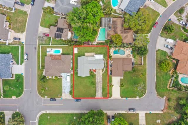 7955 BAYSHORE DRIVE, Seminole, FL 33776