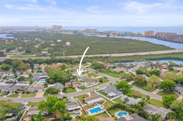 7955 BAYSHORE DRIVE, Seminole, FL 33776