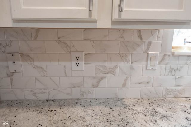 3961 Much Marcle Drive, Zionsville, IN 46077