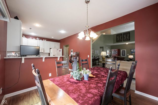 3961 Much Marcle Drive, Zionsville, IN 46077